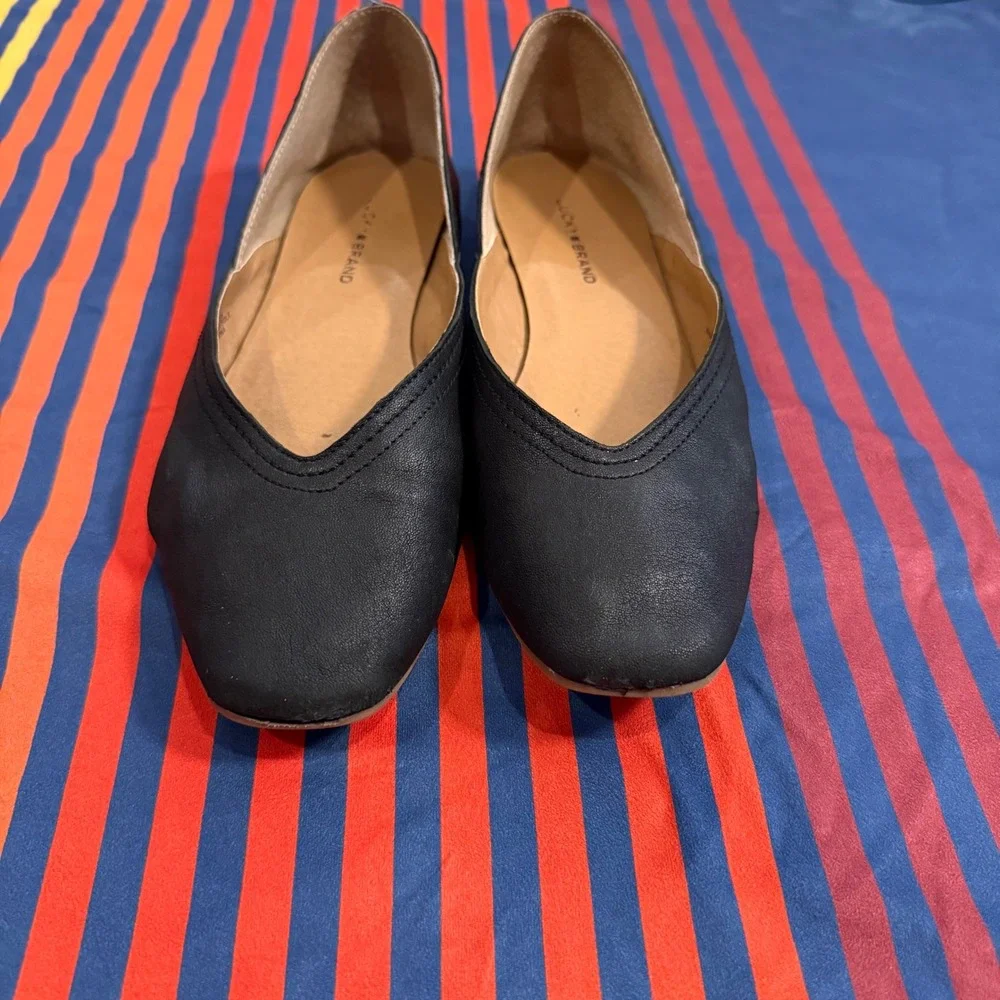 Lucky Brand Alba Black Leather Ballet Flats Size 8